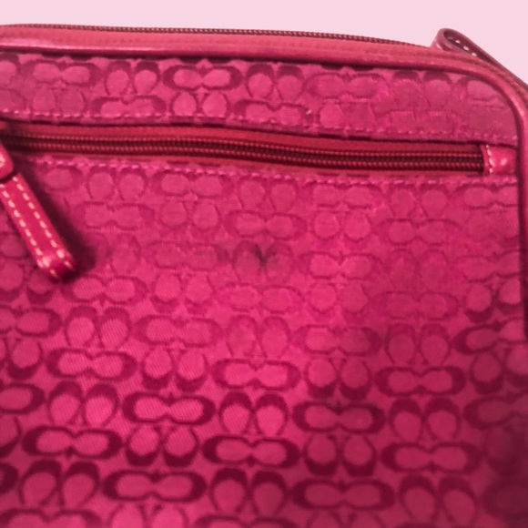 Coach Small Make-Up Bag - Picture 4 of 5